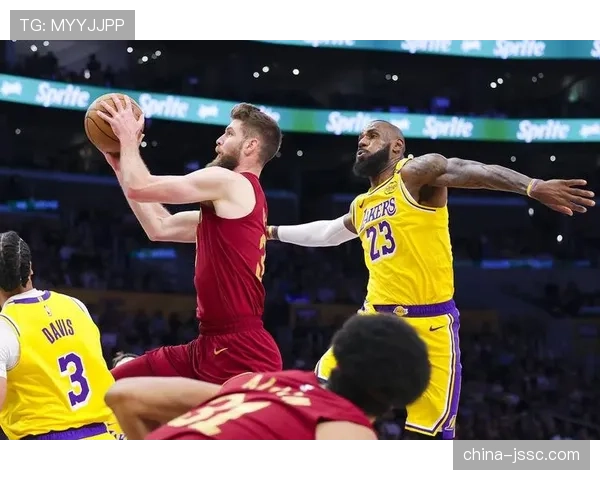 骑士防守意志出问题 面对进攻篮板保护不够积极